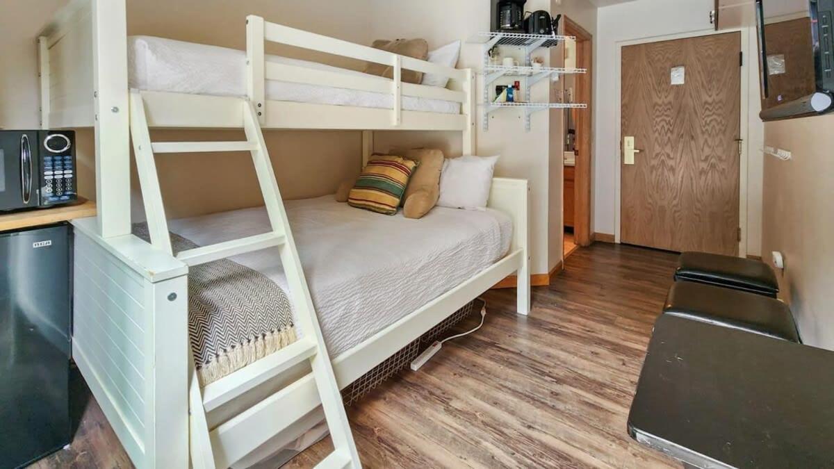 Cozy Studio With Shared Pool -3 Min To Ski Lift Breckenridge Exterior foto